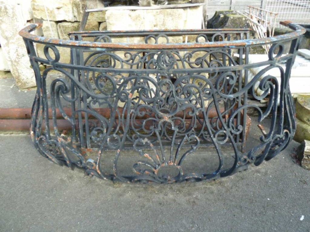 grille-ancienne-12-1024x768
